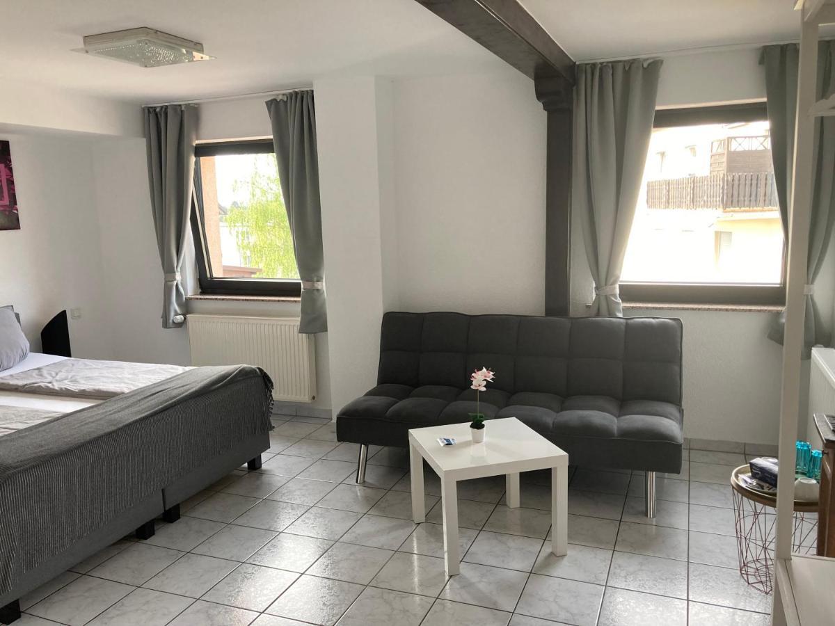 Mikroapartments Klarenthal Saarbrücken Exteriör bild