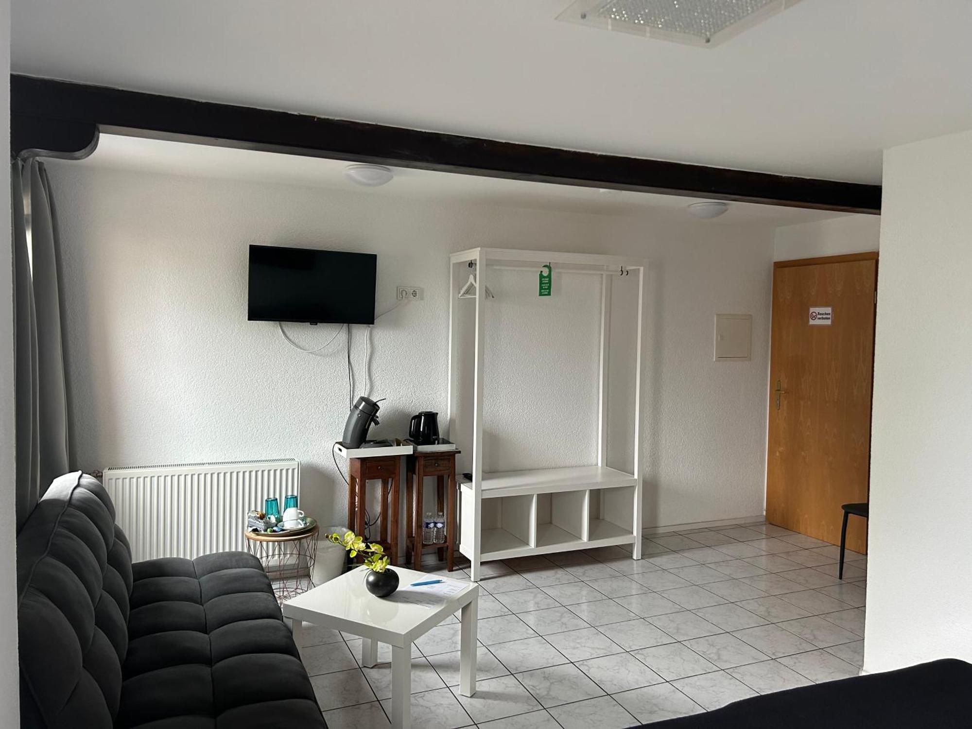 Mikroapartments Klarenthal Saarbrücken Exteriör bild